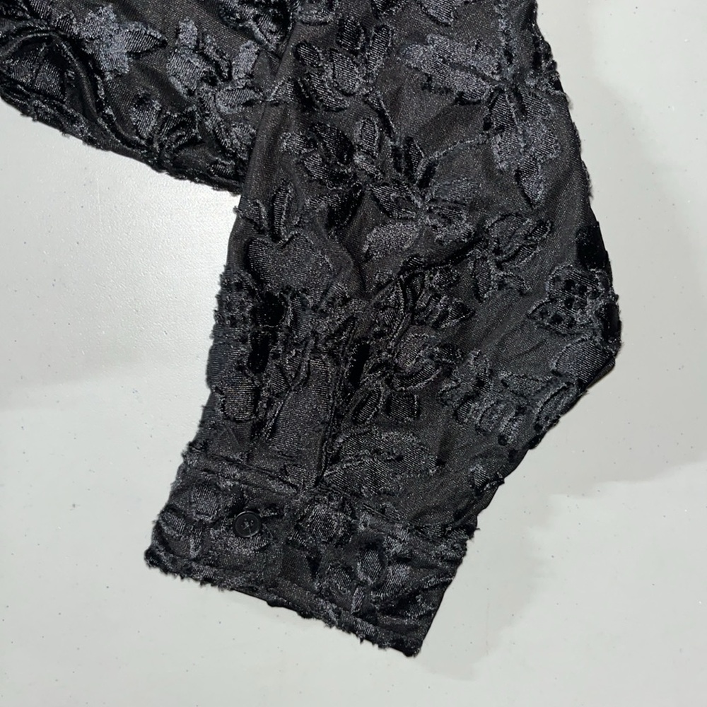 DG2 by Diane Gilman NWT 1X Black - Floral Embossed Burnout Button Up Blouse Top - Picture 4 of 5